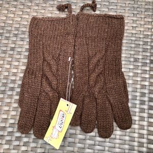 NWT Wool Knit Gloves O/S